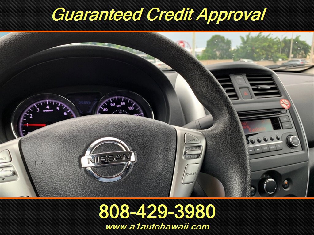 Used 2017 Nissan Versa SV FWD image 9
