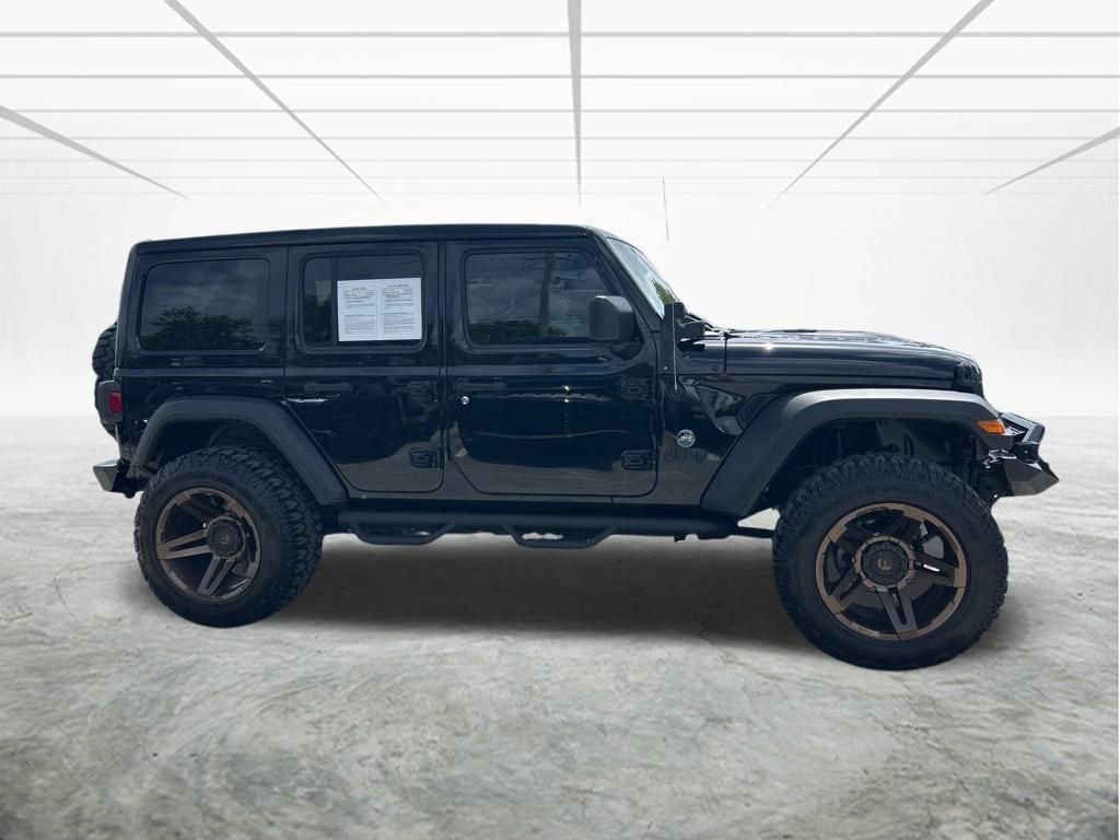 Used 2021 Jeep Wrangler Unlimited Sport AWD/4WD image 3