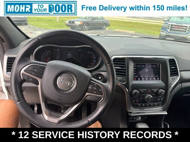Used 2018 Jeep Grand Cherokee Laredo AWD/4WD image 33