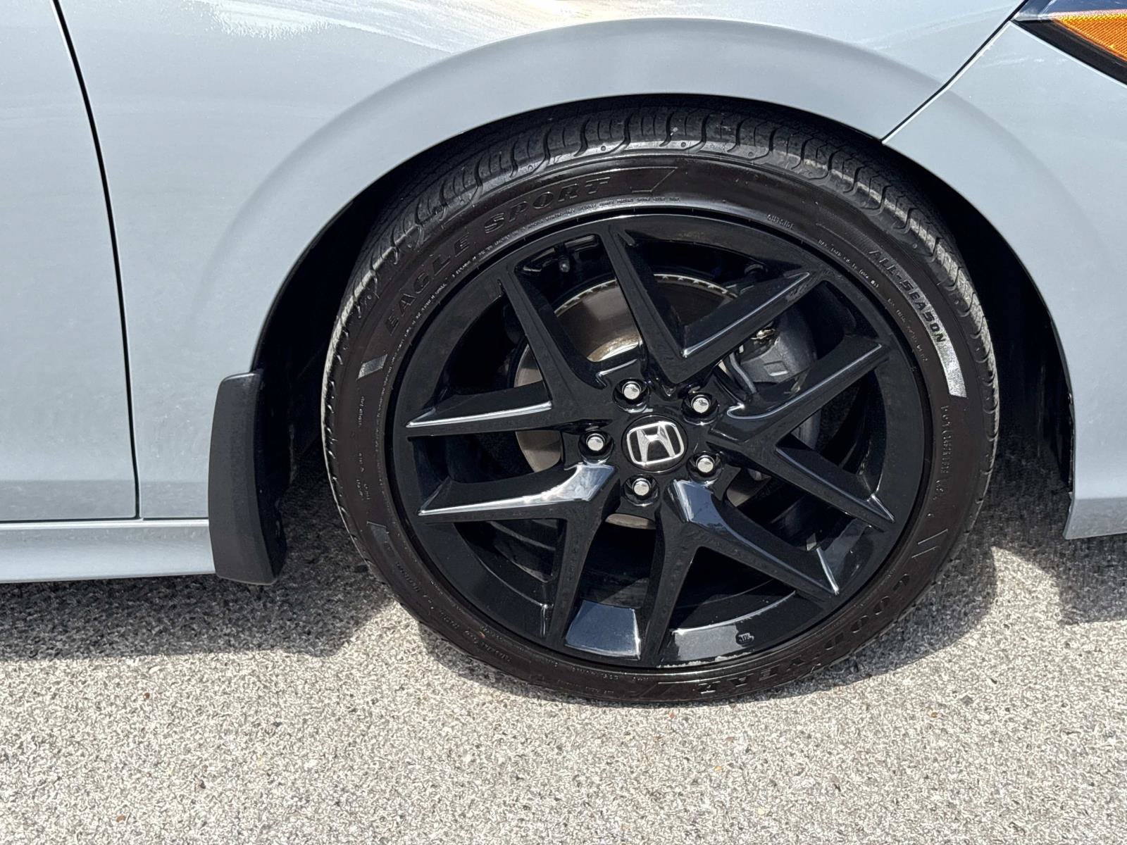 Used 2025 Honda Civic Sport image 10
