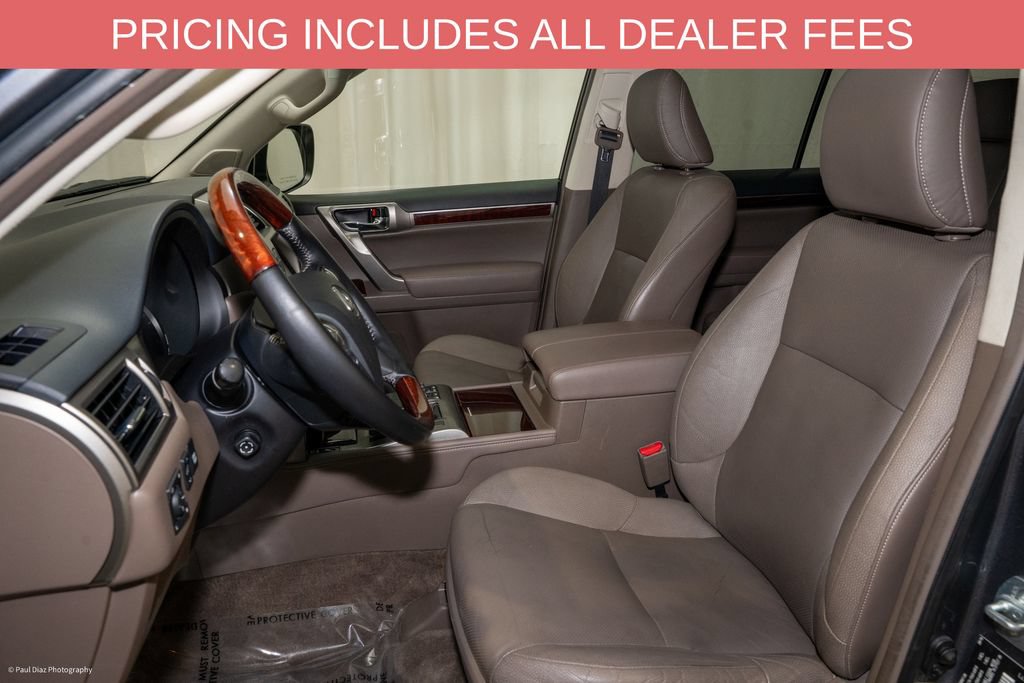 Used 2016 Lexus GX 460 w/ Premium Package AWD/4WD image 12