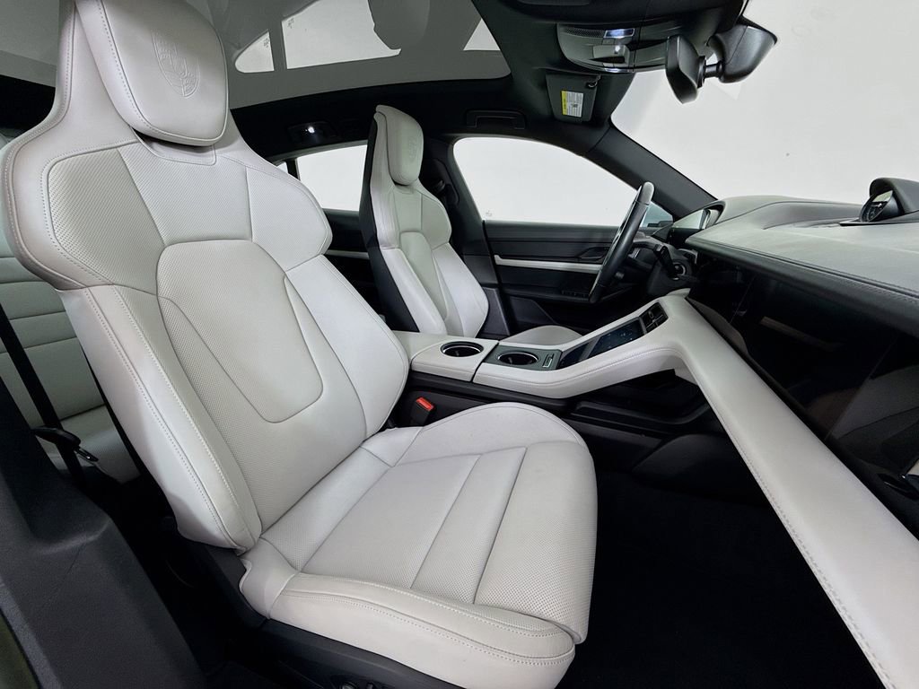 Certified 2023 Porsche Taycan 4S AWD/4WD image 30