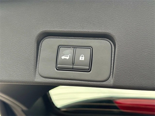 Certified 2026 Nissan Rogue SV image 15