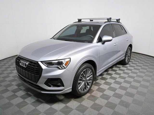 Used 2023 Audi Q3 2.0T Premium w/ Convenience Package AWD/4WD image 32