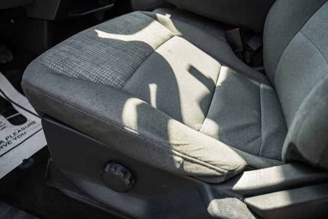 Used 2021 Ford F150 XLT image 44