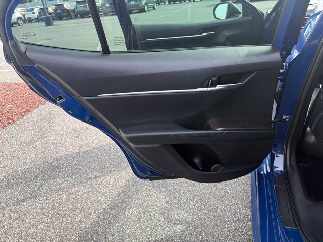 Used 2023 Toyota Camry SE w/ Convenience Package AWD/4WD image 14
