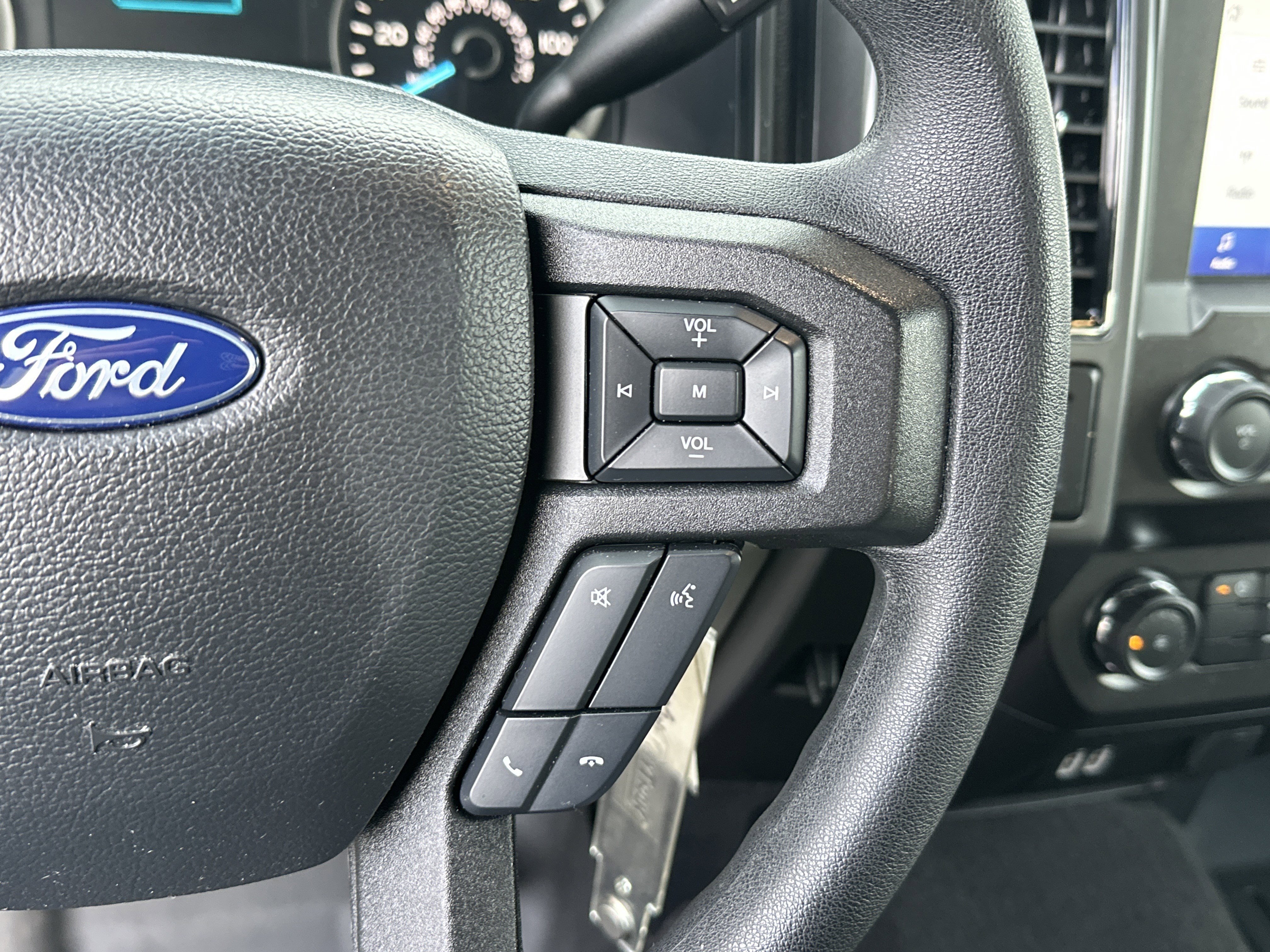 Used 2019 Ford F150 XLT image 17