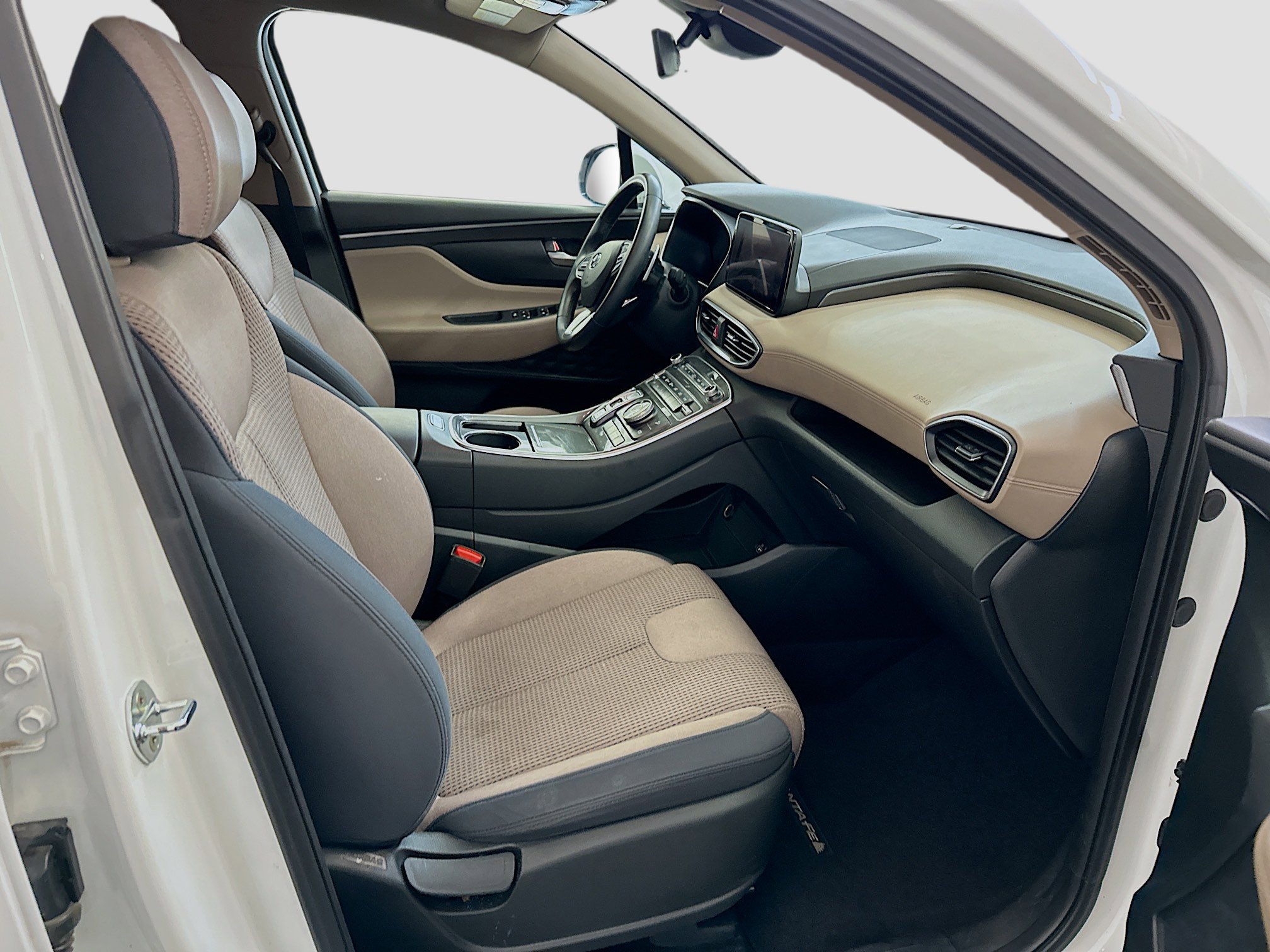 Used 2023 Hyundai Santa Fe SEL image 33