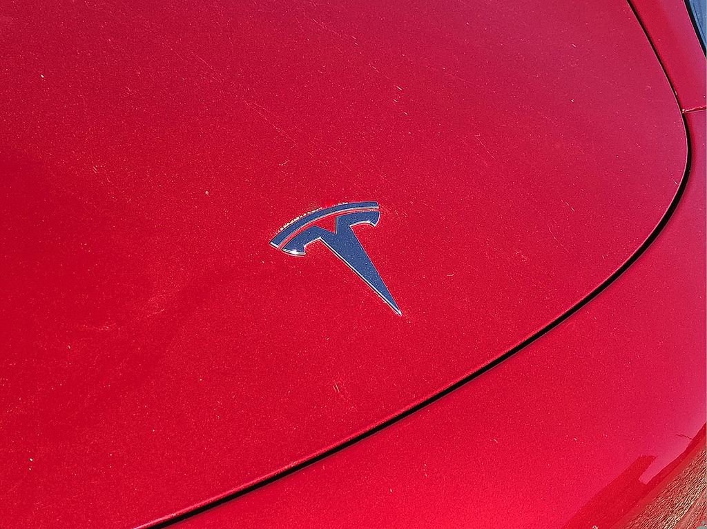 Used 2018 Tesla Model 3 Long Range image 11