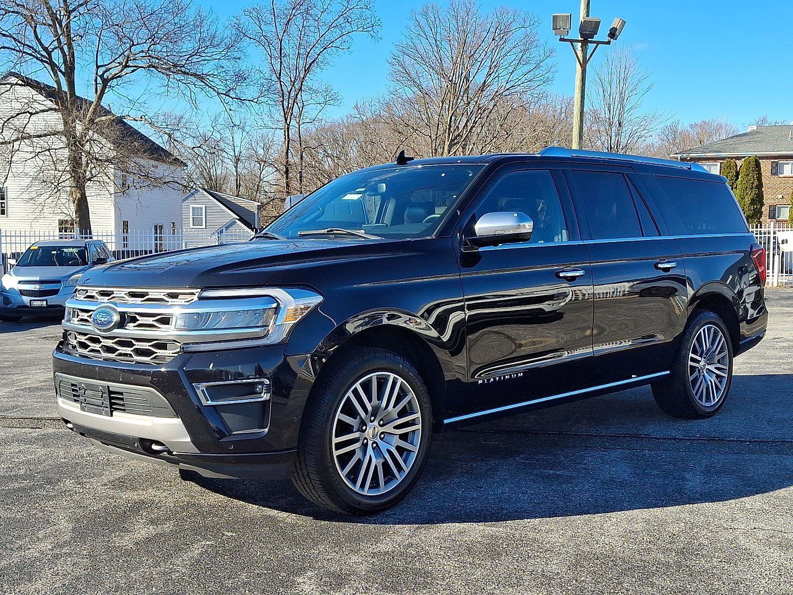 Used 2022 Ford Expedition Max Platinum image 3