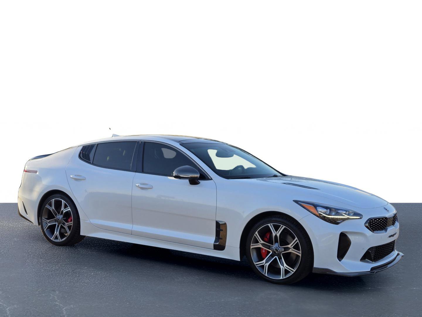 Used 2021 Kia Stinger GT2 image 5