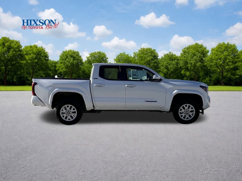 New 2026 Toyota Tacoma SR5 image 8