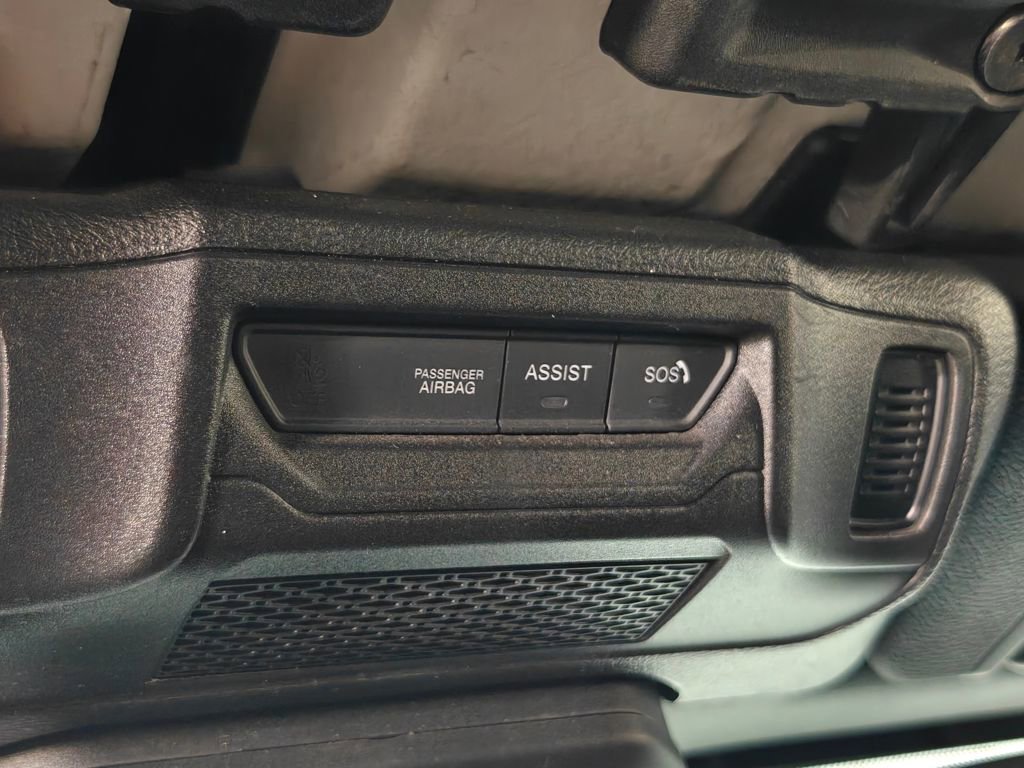 Used 2024 Jeep Wrangler Unlimited image 14