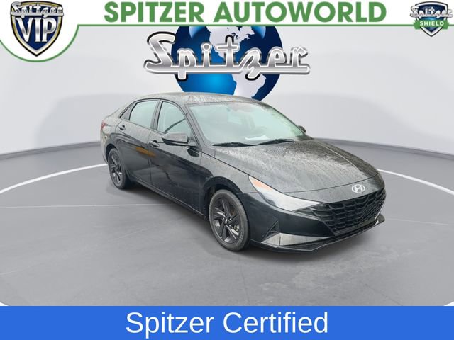 Used 2021 Hyundai Elantra SEL image 2