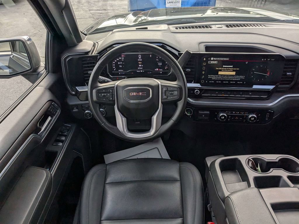 Used 2025 GMC Sierra 1500 SLT AWD/4WD image 15