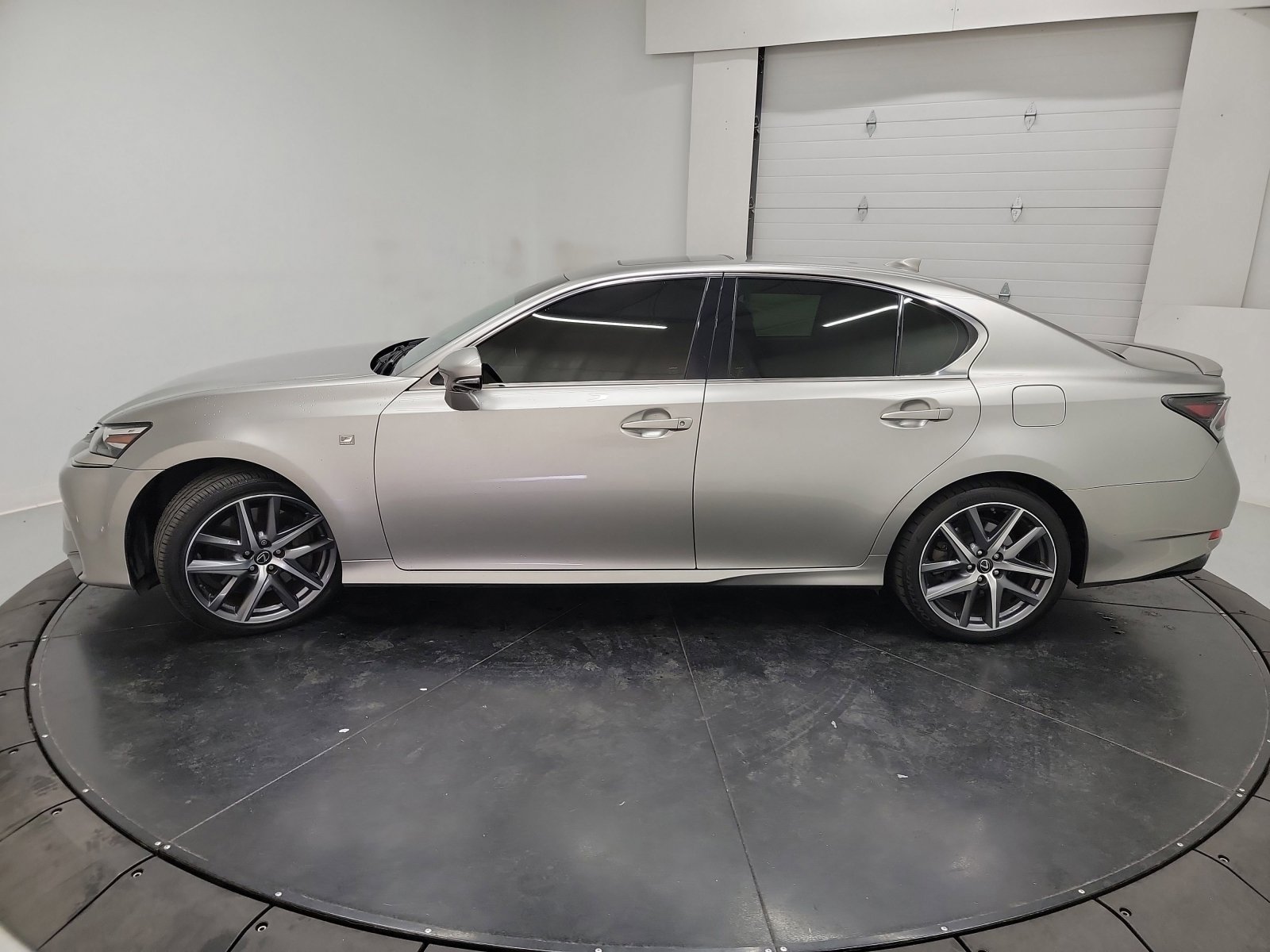 Used 2018 Lexus GS 350 F Sport image 4