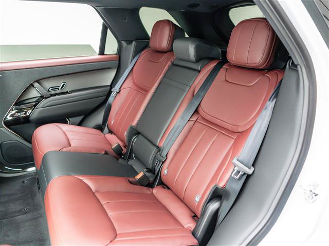 New 2026 Land Rover Range Rover Autobiography AWD/4WD image 17