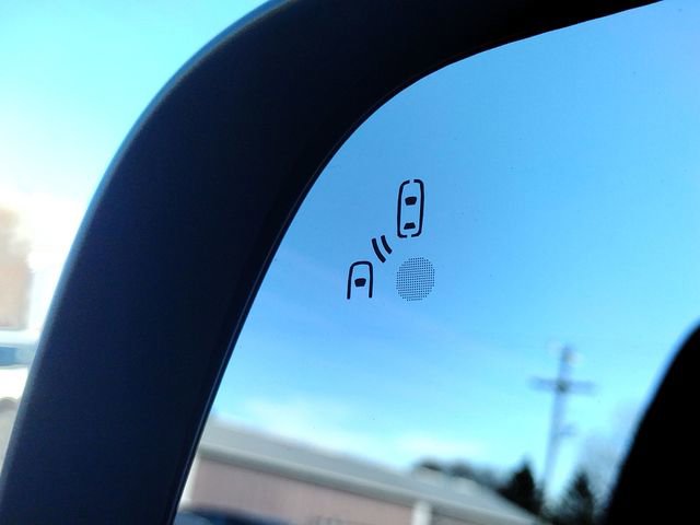 Used 2022 Ford Ranger Lariat w/ Equipment Group 501A High image 43