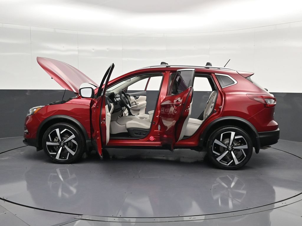Used 2021 Nissan Rogue Sport SL FWD image 43