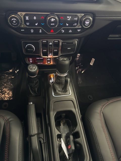 New 2026 Jeep Wrangler Unlimited Rubicon image 12