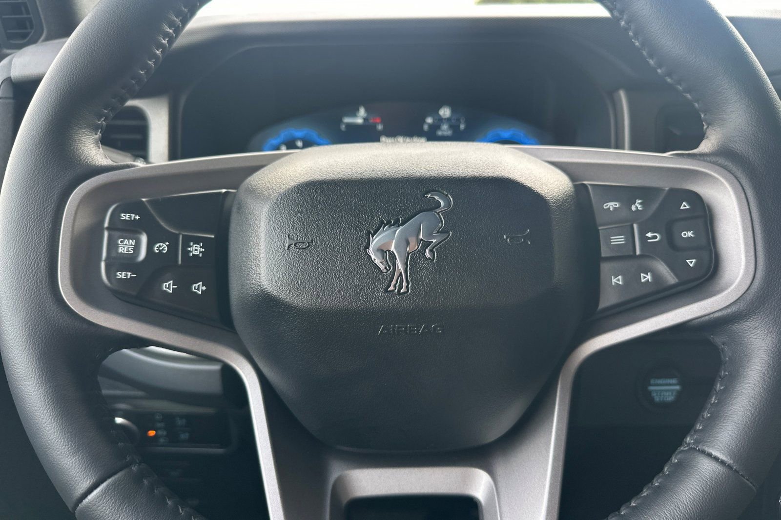 New 2025 Ford Bronco Badlands w/ Sasquatch Package image 24