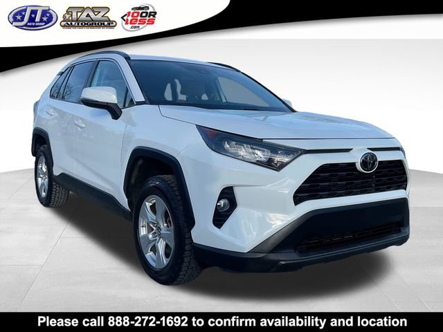 Used 2019 Toyota RAV4 XLE FWD image 1