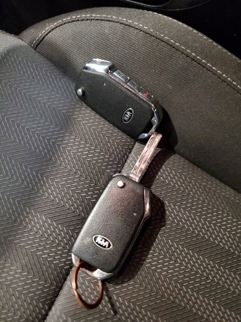 Used 2022 Kia Sportage LX image 30