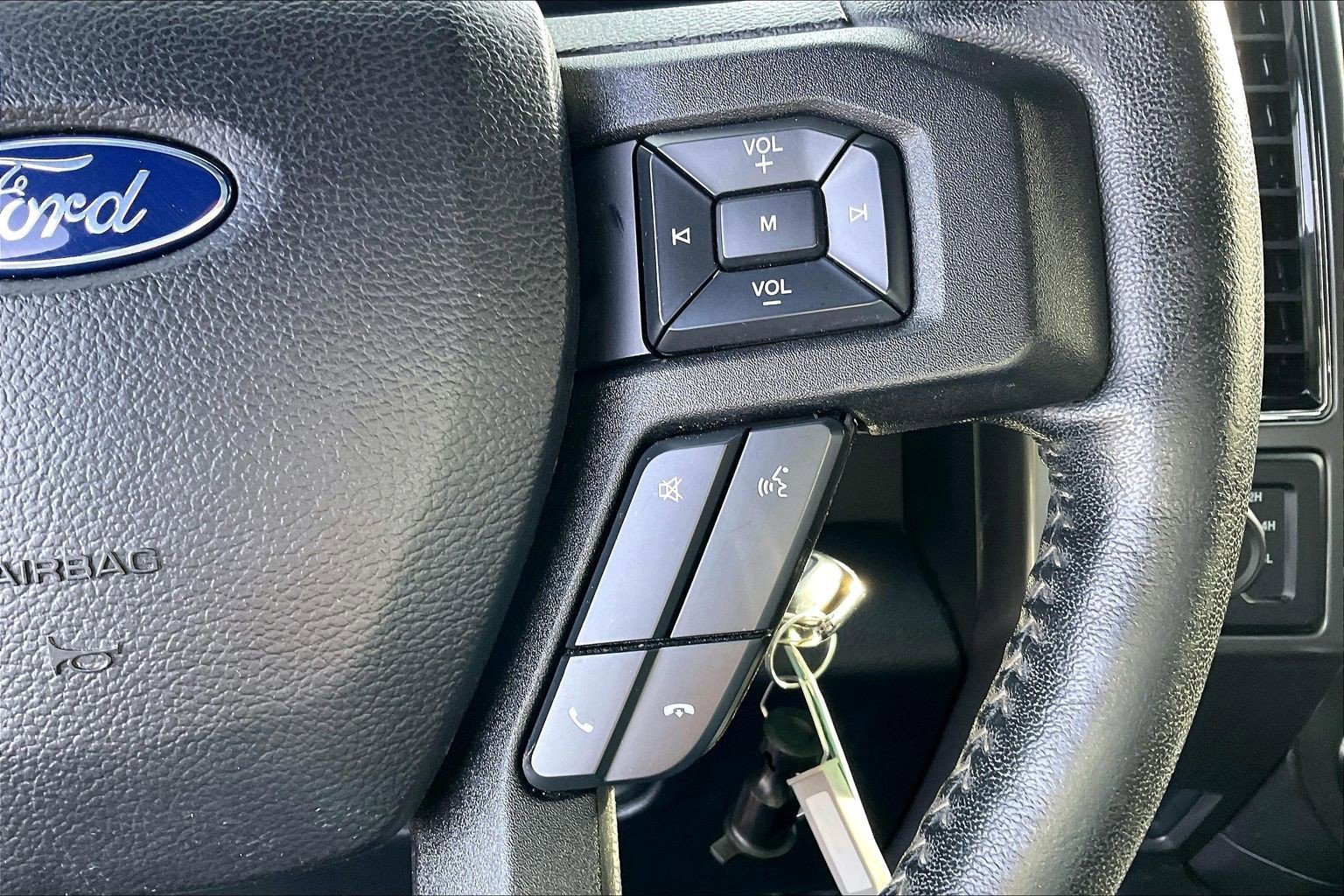 Used 2019 Ford F150 XLT w/ Equipment Group 302A Luxury image 21