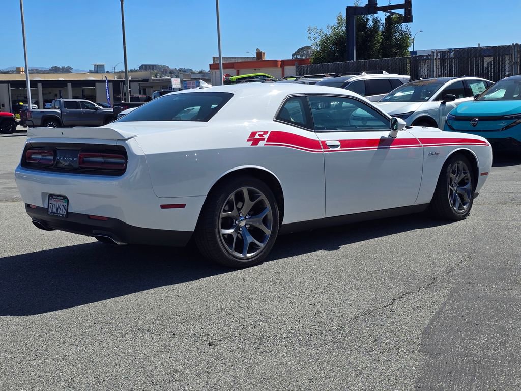 Used 2015 Dodge Challenger R/T Plus image 4