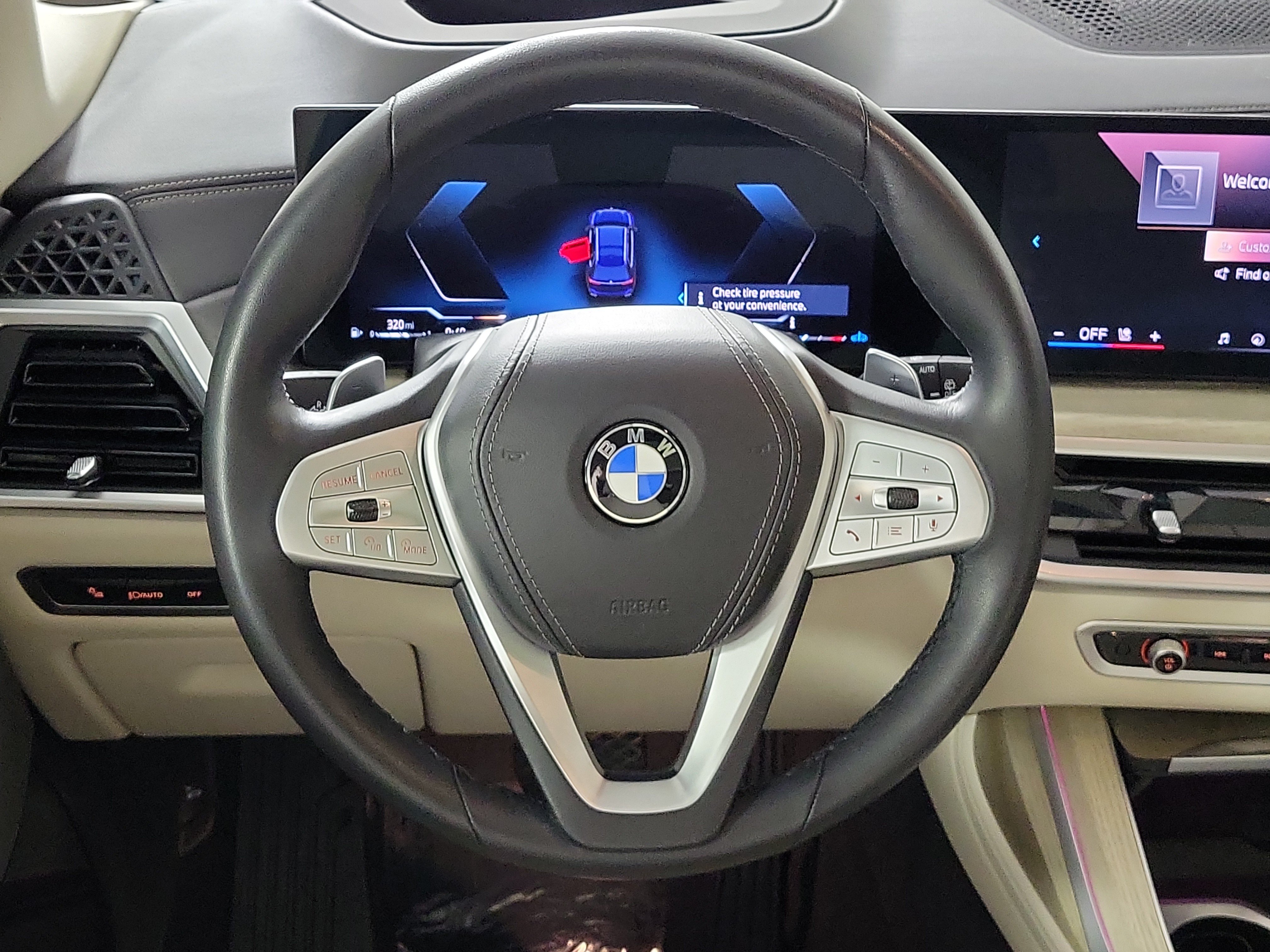 Certified 2024 BMW X7 xDrive40i w/ Executive Package AWD/4WD image 12