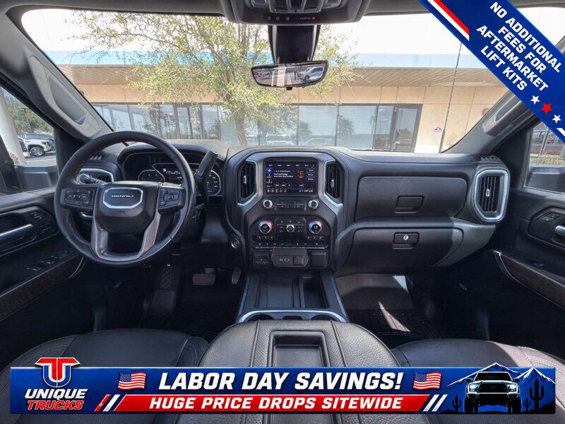 Used 2021 GMC Sierra 2500 Denali w/ Denali Ultimate Package AWD/4WD image 34
