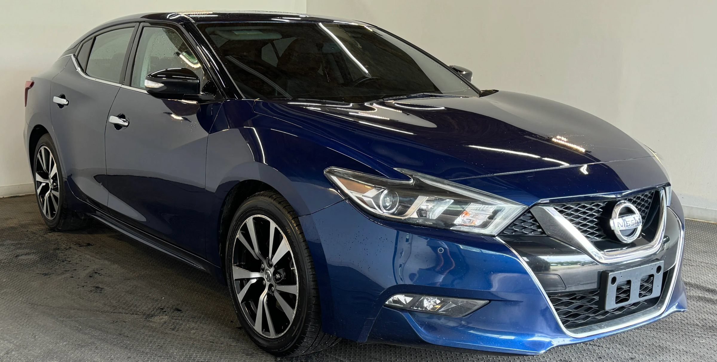 Used 2018 Nissan Maxima 3.5 SV FWD image 3