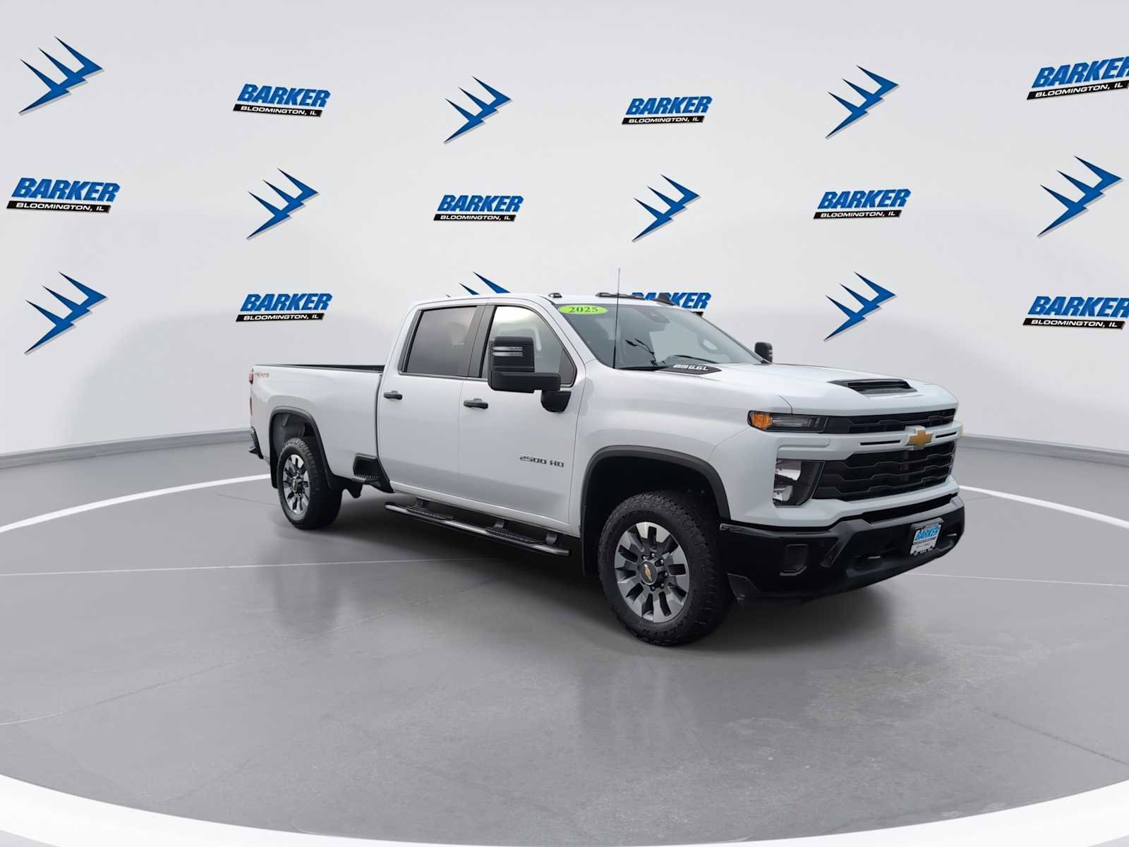 Used 2025 Chevrolet Silverado 2500 Custom w/ Custom Value Package image 2