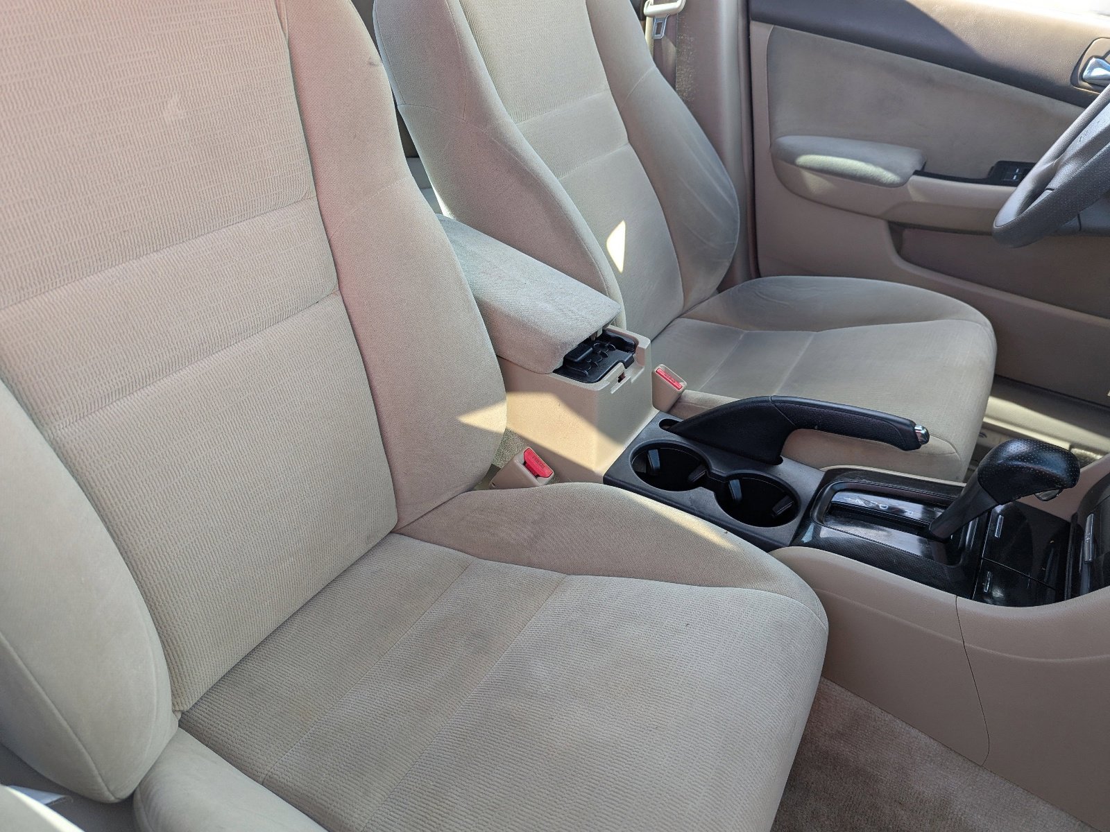 Used 2006 Honda Accord SE image 10