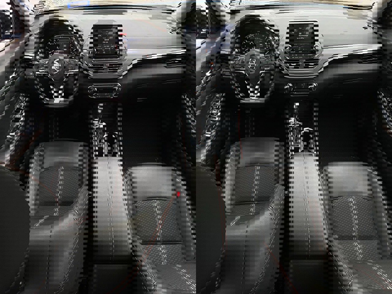 Used 2025 Nissan Altima 2.5 SR image 19