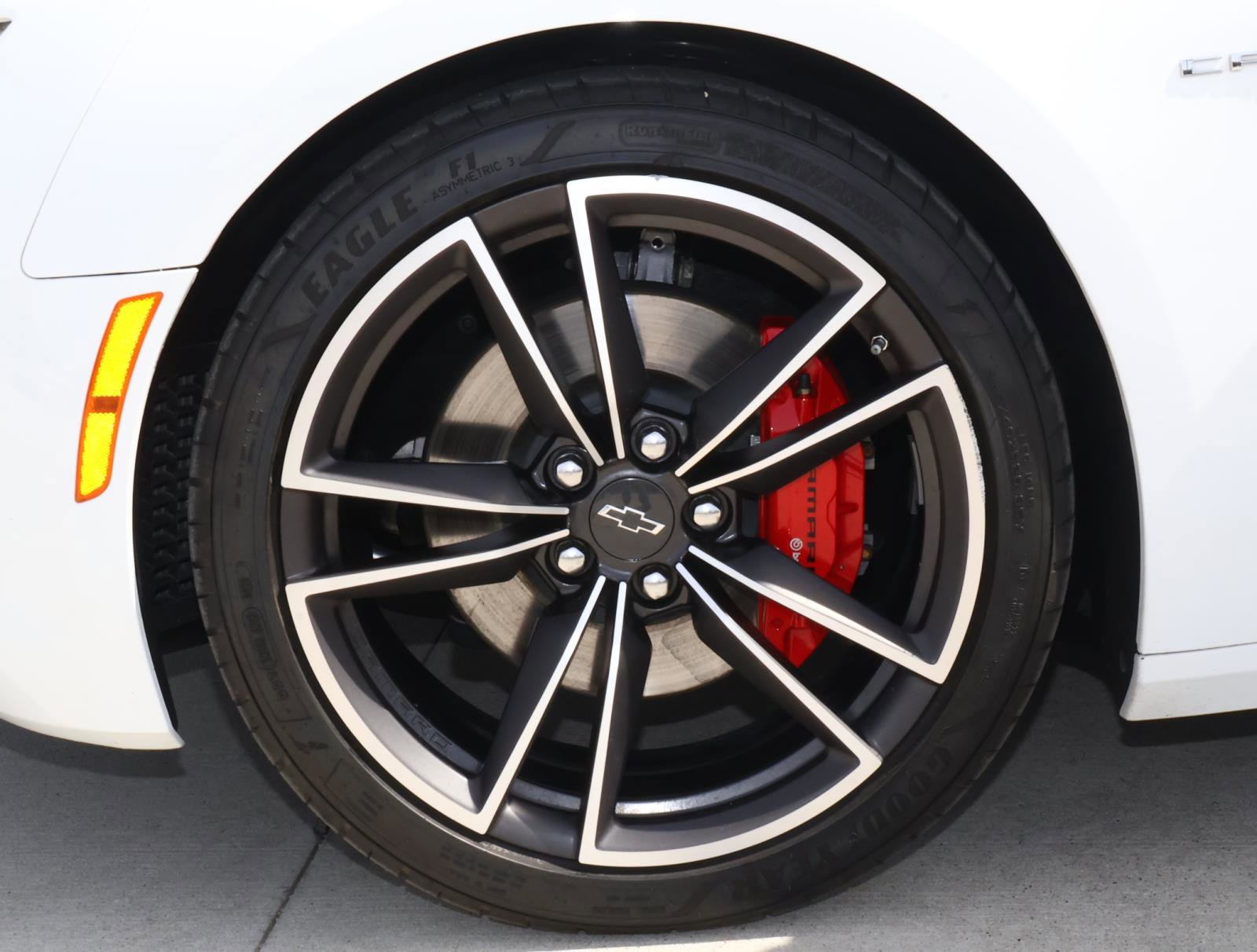 Used 2023 Chevrolet Camaro SS image 8