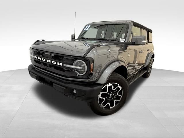 Used 2022 Ford Bronco Outer Banks image 1
