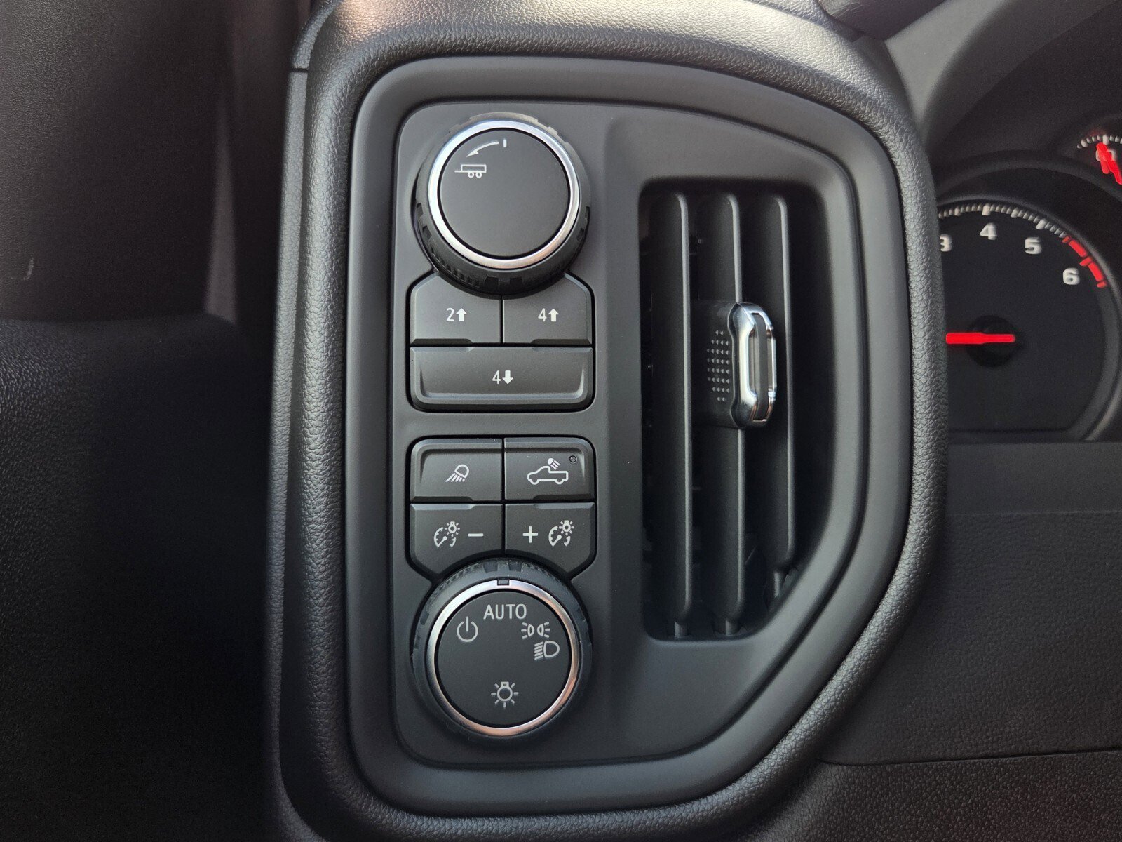 New 2026 Chevrolet Silverado 2500 Custom w/ Custom Value Package image 12