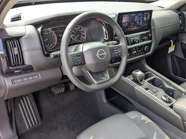 New 2026 Nissan Pathfinder SV image 3