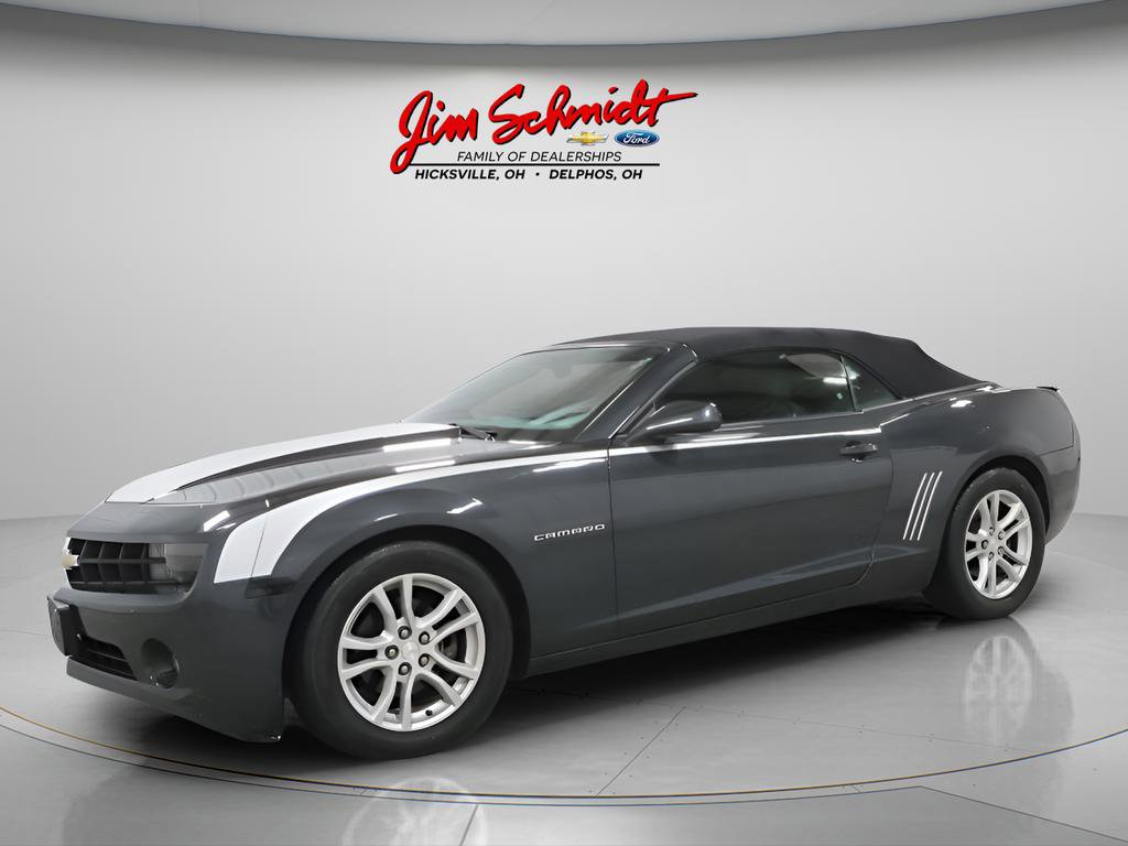 Used 2013 Chevrolet Camaro LT RWD image 2