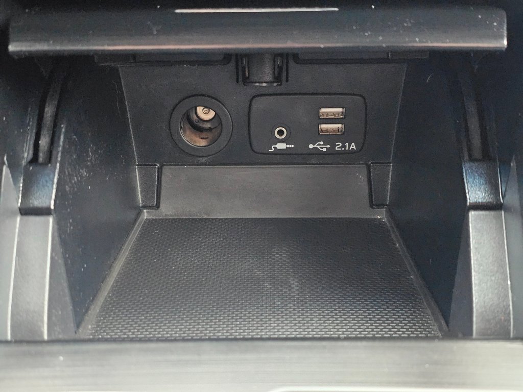 Used 2019 Subaru Outback 2.5i Limited w/ Protection Package #1 image 17