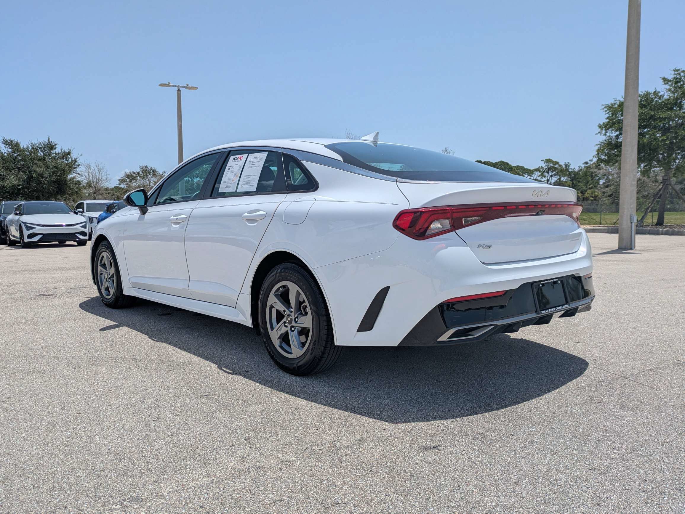 Certified 2022 Kia K5 LXS FWD image 7