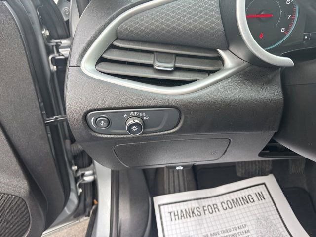 Used 2023 Chevrolet Malibu LT image 19