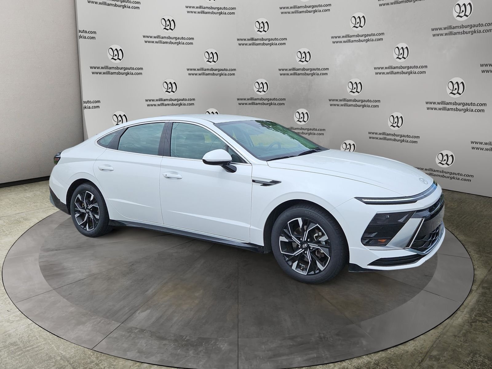 Used 2025 Hyundai Sonata SEL FWD image 7