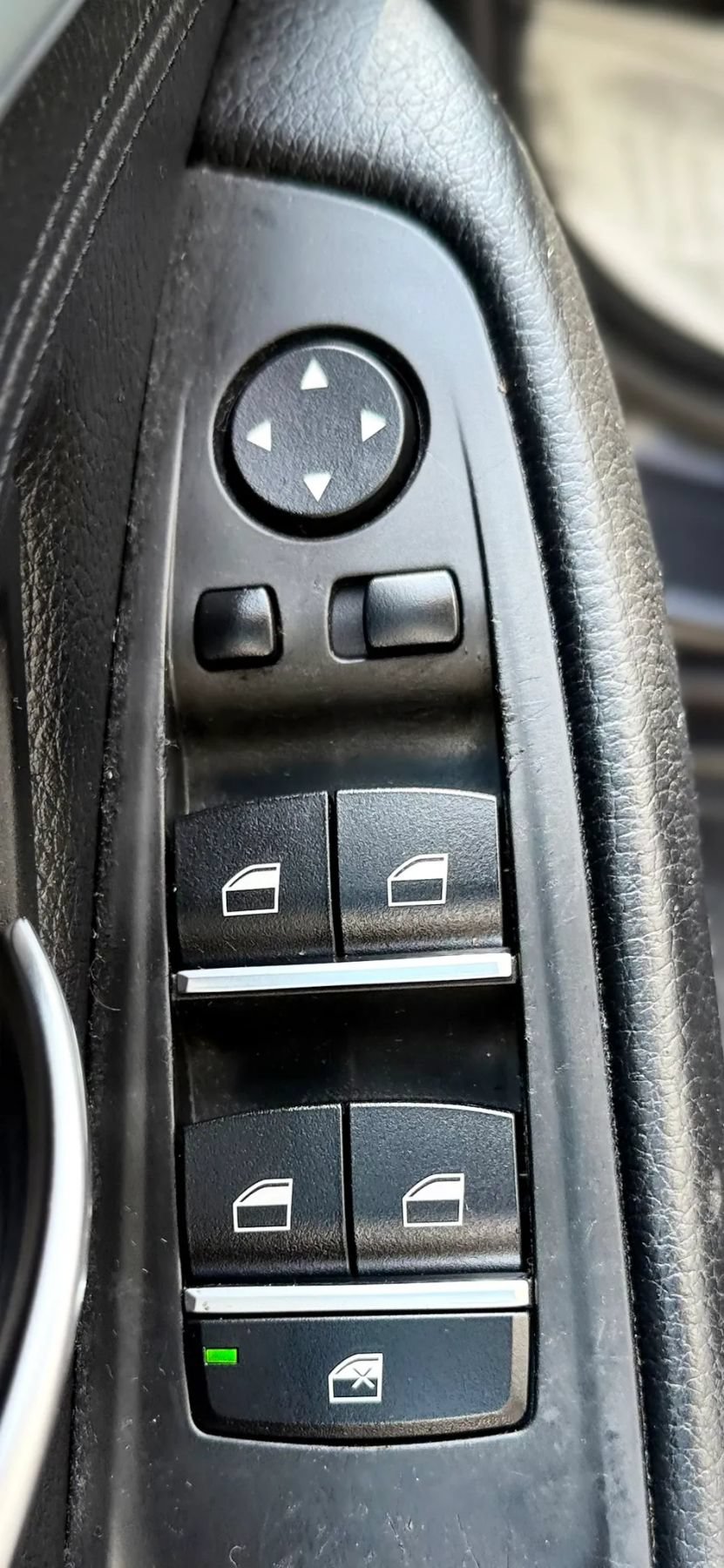 Used 2014 BMW 528i xDrive Sedan AWD/4WD image 24