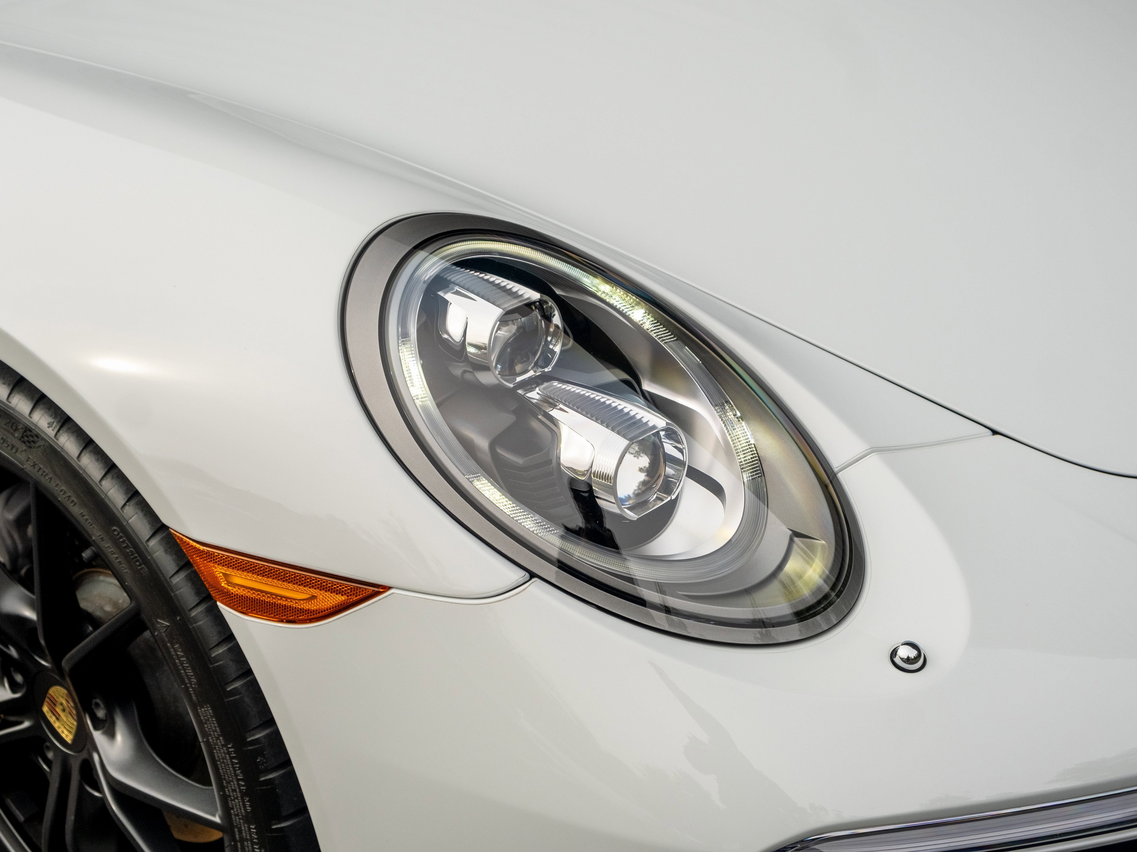 Certified 2017 Porsche 911 Carrera image 34