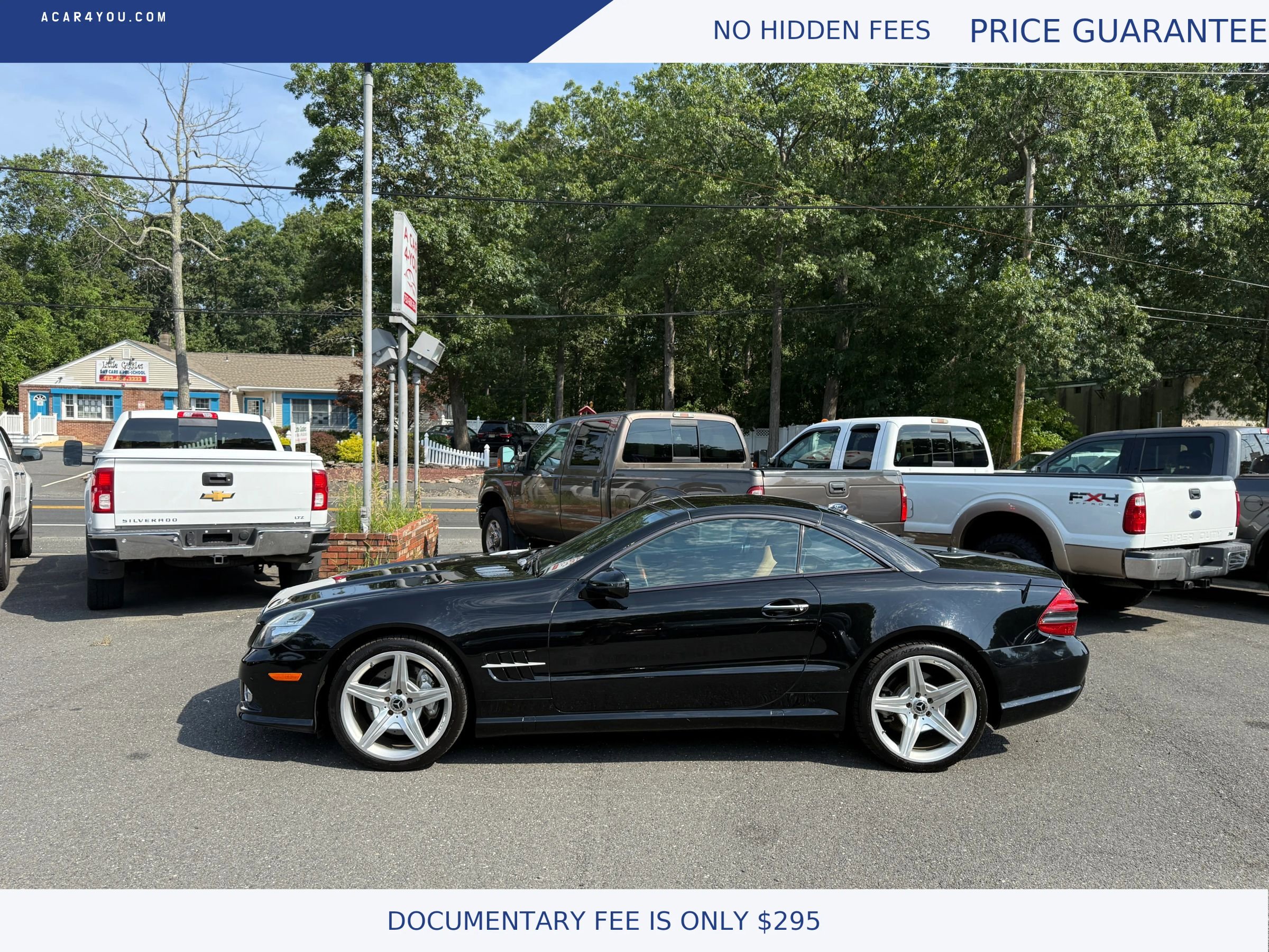 Used 2011 Mercedes-Benz SL 550 image 2