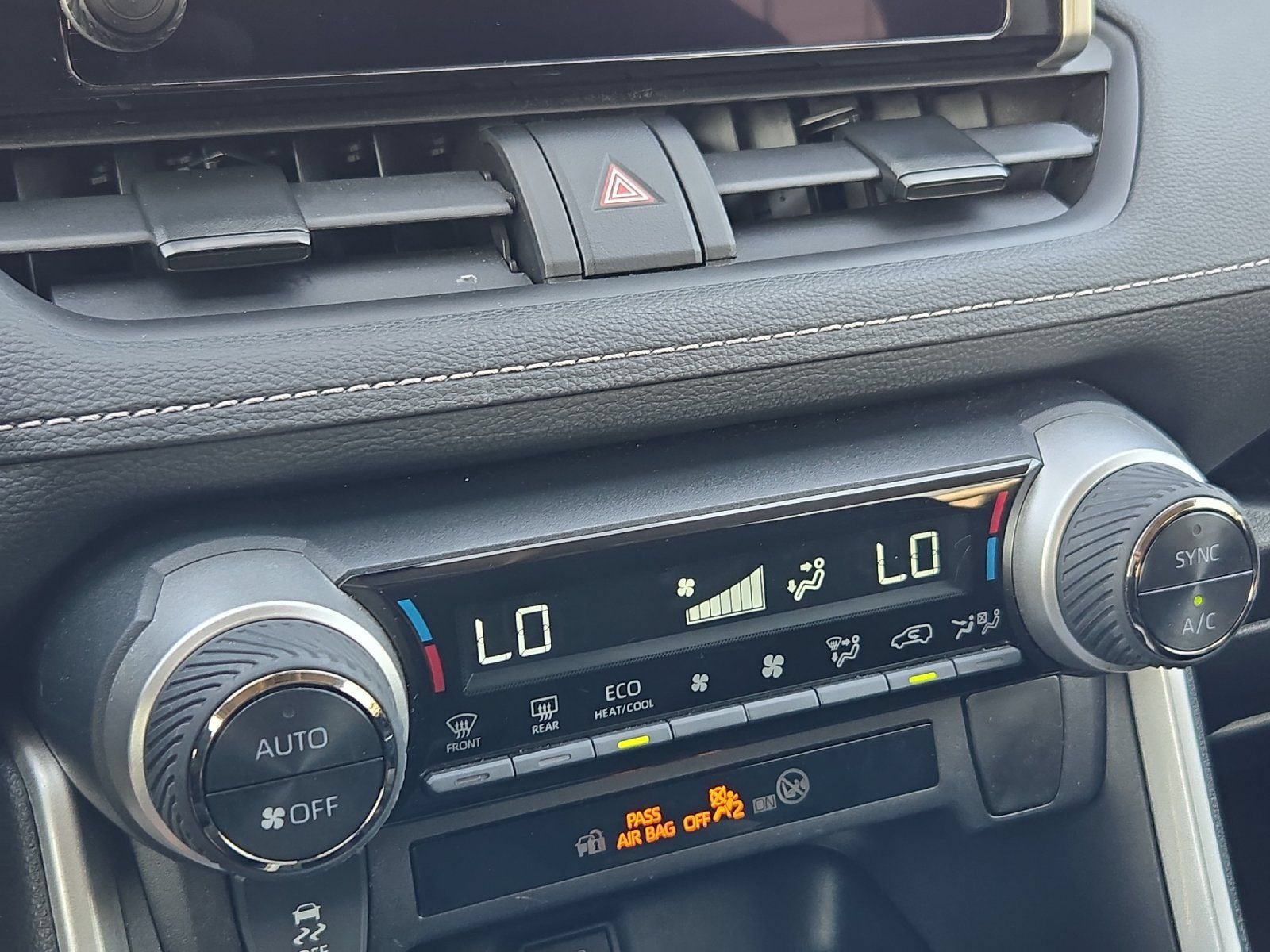Certified 2025 Toyota RAV4 LE AWD/4WD image 19