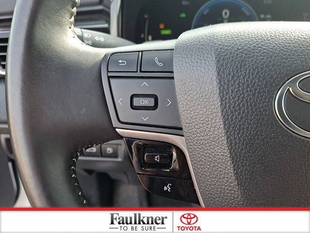 Certified 2025 Toyota Camry SE FWD image 20