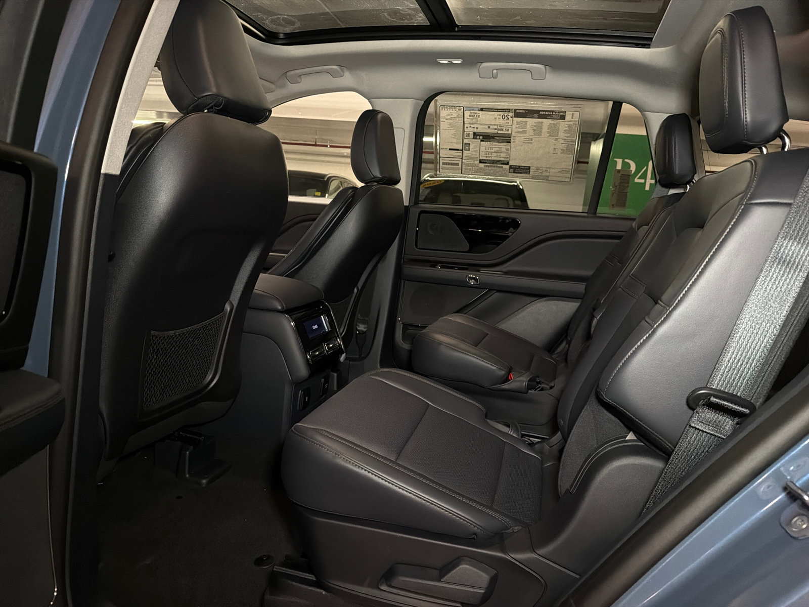 New 2027 Lincoln Aviator AWD image 21